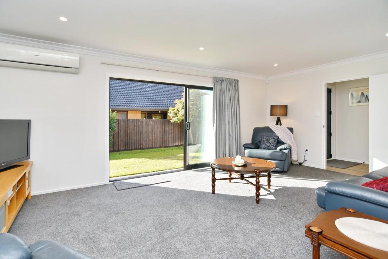 Lavandula 4 - Christchurch Holiday Homes Buitenkant foto